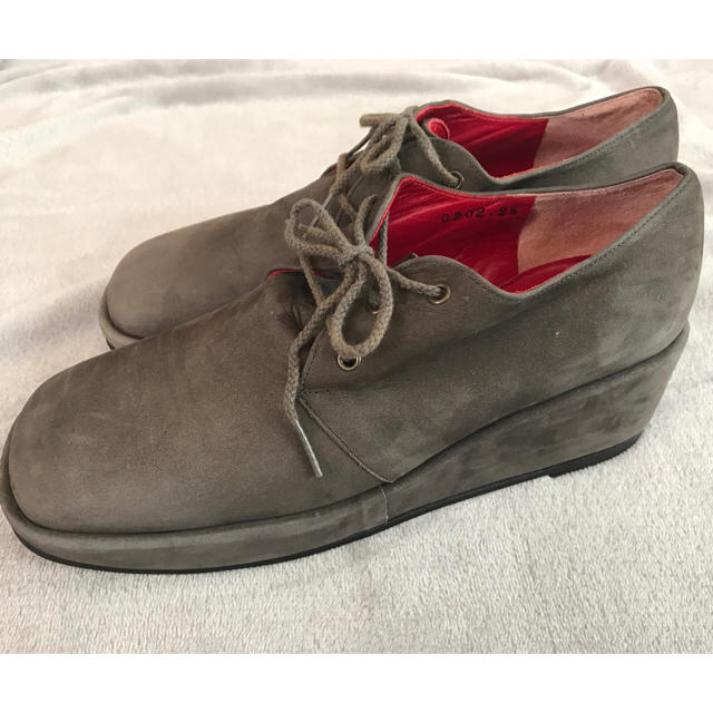 Jean-Paul GAULTIER(ジャンポールゴルチエ)のジャンポールゴルチエ靴 レディースの靴/シューズ(ローファー/革靴)の商品写真