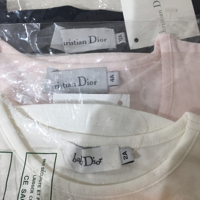 Christian Dior(クリスチャンディオール)のにこち様専用　Ｄｉｏｒ キッズ/ベビー/マタニティのキッズ服女の子用(90cm~)(Tシャツ/カットソー)の商品写真