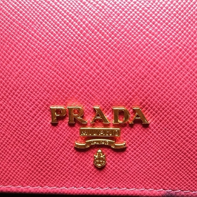 PRADA(プラダ)のプラダカードケース レディースのファッション小物(名刺入れ/定期入れ)の商品写真