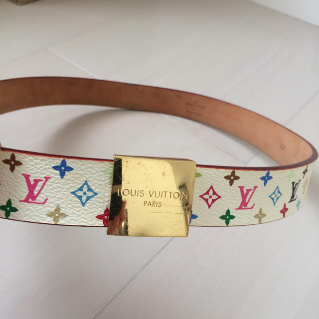 LOUIS VUITTON(ルイヴィトン)のルイヴィトン マルチカラーベルト レディースのファッション小物(ベルト)の商品写真