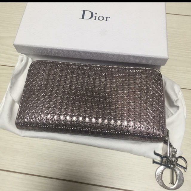 Dior(ディオール)のディオール長財布 レディースのファッション小物(財布)の商品写真