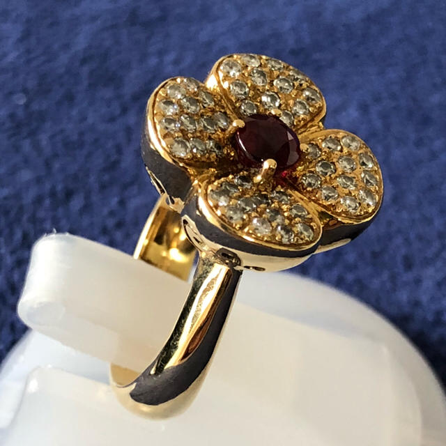 専用 k18 ルビー ダイヤモンド リング 指輪 レディースのアクセサリー(リング(指輪))の商品写真