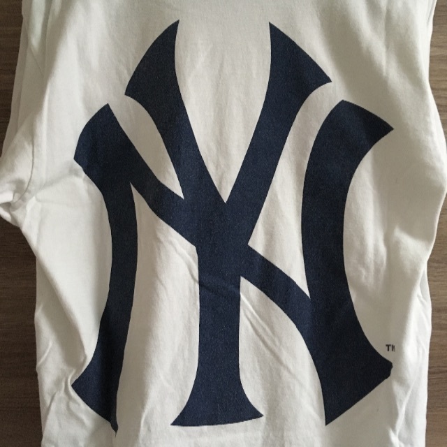 【本日限定価格】Supreme New York Yankees Tee
