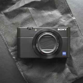 SONY Cyber Shot DSC-RX100M5　ワイド保証付き(コンパクトデジタルカメラ)
