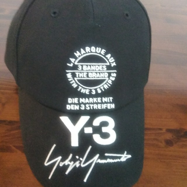 Y-3(ワイスリー)のY-3  CAP　ワイスリー　キャップ　新作 メンズの帽子(キャップ)の商品写真