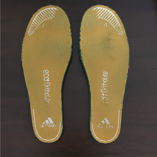 adidas(アディダス)のアディダス スニーカー18センチ キッズ/ベビー/マタニティのキッズ靴/シューズ(15cm~)(スニーカー)の商品写真