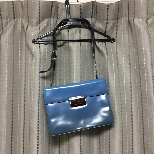 PRADA ガラスレザー(本革) グラデーション加工 ショルダーバッグ