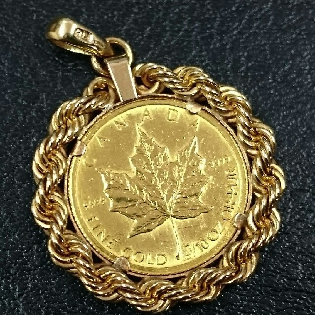 メイプルリーフ金貨 24金 純金 1/10オンス ペンダントトップの通販 by ぷーさん's shop|ラクマ メイプルリーフ金貨 24金 純金 1/10オンス ペンダントトップの通販 by ぷーさん's shop|ラクマ