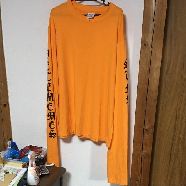 Supreme(シュプリーム)のvetememes ロングスリーブt タグ付き メンズのトップス(Tシャツ/カットソー(七分/長袖))の商品写真