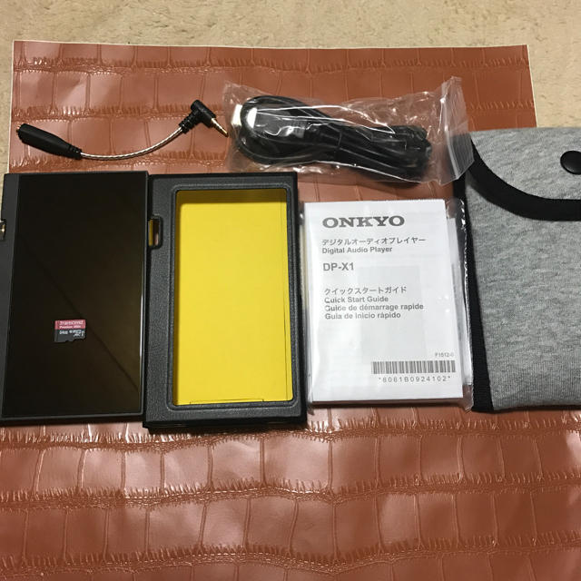 ONKYO(オンキヨー)のONKYO DP-X1 スマホ/家電/カメラのオーディオ機器(ポータブルプレーヤー)の商品写真