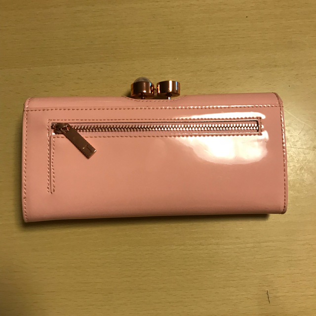 TED BAKER(テッドベイカー)の朝までセール テッドベーカー ☆ 長財布 ピンク レディースのファッション小物(財布)の商品写真