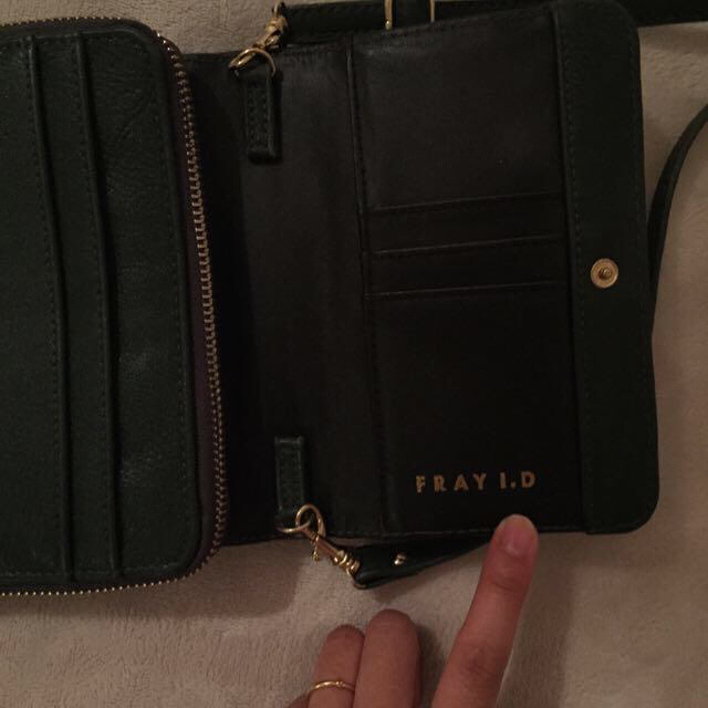 FRAY I.D(フレイアイディー)のフレイアイディー♡リボンクラッチ レディースのバッグ(ショルダーバッグ)の商品写真
