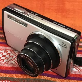 オリンパス(OLYMPUS)のolympus  μ-7000  1200万画素 7倍ズーム  4GBマイクロ(コンパクトデジタルカメラ)