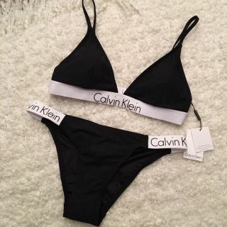 カルバンクライン(Calvin Klein)のCalvin Klein カルバンクライン 水着 ビキニ 上下セット Mサイズ☆(水着)