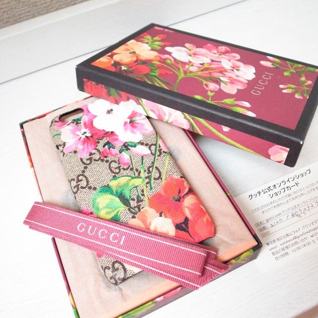 シリアル新品未使用♡グッチ　iPhone6ケース　ブルーム　花柄　ピンク　バッグ　財布