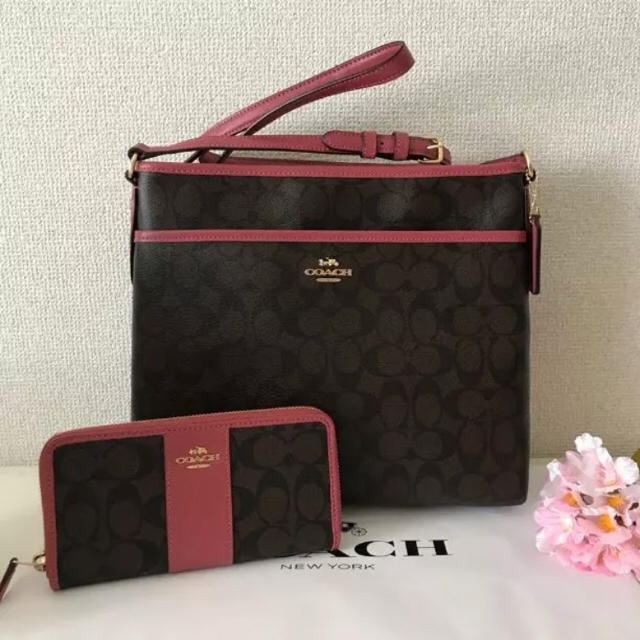 COACH(コーチ)の専用です♪ レディースのバッグ(ショルダーバッグ)の商品写真