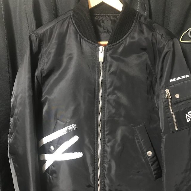 希少】BIGBANG×NONAGON MA-1ジャケット 甦ら 希少】BIGBANG×NONAGON MA-1ジャケット 甦ら