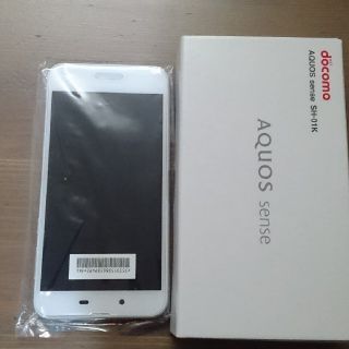 シャープ(SHARP)のドコモ docomo SH-01K (スマートフォン本体)