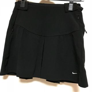 ナイキ(NIKE)の【美品】ゴルフウェア レディース ナイキ スカート 黒(ウエア)