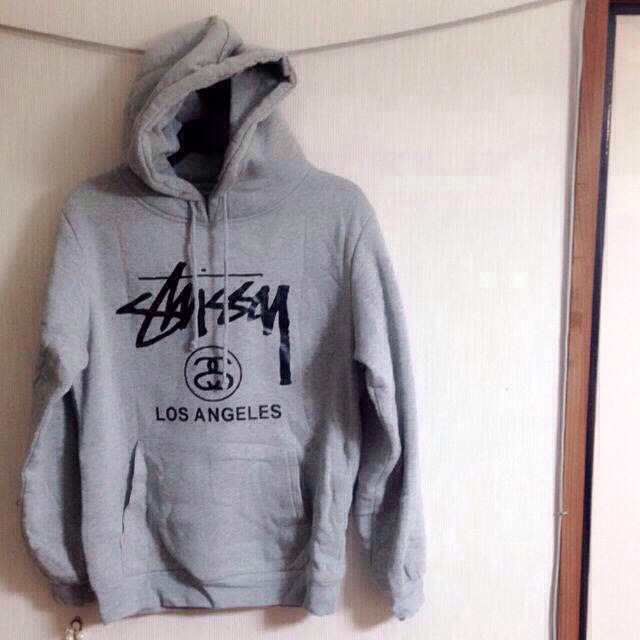 STUSSY(ステューシー)のトレーナー レディースのトップス(トレーナー/スウェット)の商品写真