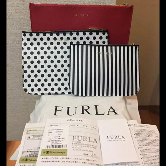 Furla(フルラ)の専用！新品！FURLA☆フルラ☆ポーチ3点セット レディースのファッション小物(ポーチ)の商品写真