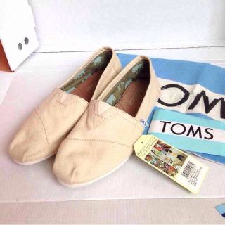 やまだ様専用★正規品TOMS25(スニーカー)