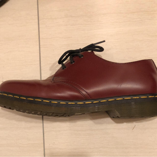 Dr.Martens(ドクターマーチン)の超美品  Dr.Martens  6ホール  チェリーレッド メンズの靴/シューズ(ドレス/ビジネス)の商品写真