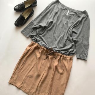 ドレステリア(DRESSTERIOR)の美品 STORY掲載 *ドレステリア *とろみドルマンバイカラーワンピース(ひざ丈ワンピース)