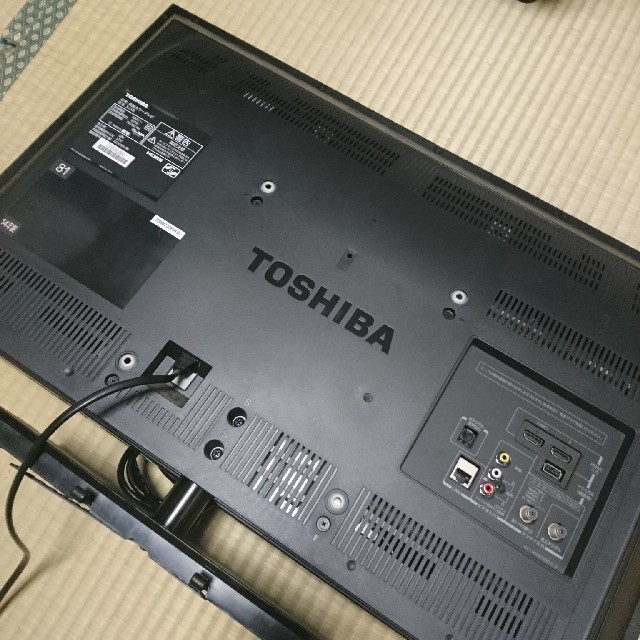 液晶テレビ本体