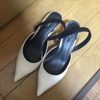 ザラ(ZARA)のZARA パンプス(ハイヒール/パンプス)