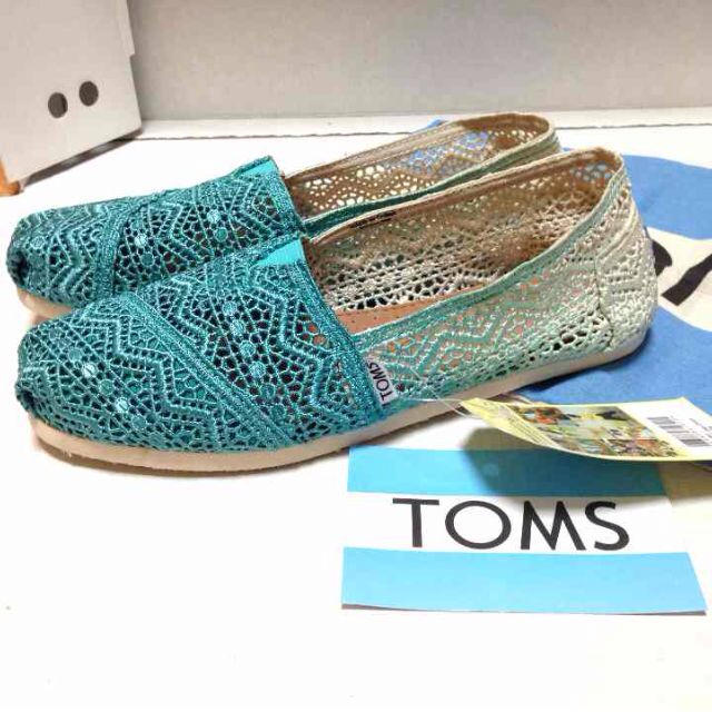 2足超得正規品TOMS25水色Dip レディースの靴/シューズ(スニーカー)の商品写真