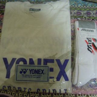 ヨネックス(YONEX)の(未使用)YONEXＴシャツ+MIZUNOスポーツソックス(Tシャツ/カットソー(半袖/袖なし))