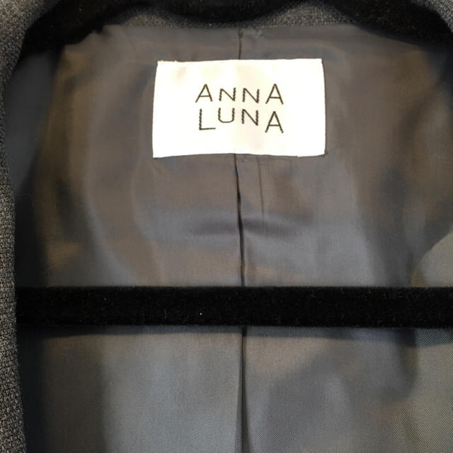 ANNA LUNA(アンナルナ)の【週末限定値下げ】ANNA LUNA スーツセット グレー レディースのフォーマル/ドレス(スーツ)の商品写真