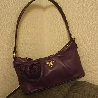 プラダ 紗栄子 ショルダーバッグ(レディース)の通販 36点 | PRADAの