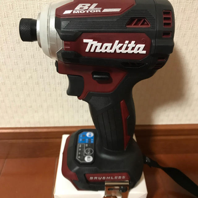 マキタインパクトドライバー TD171DGX 18V 6.0Ah