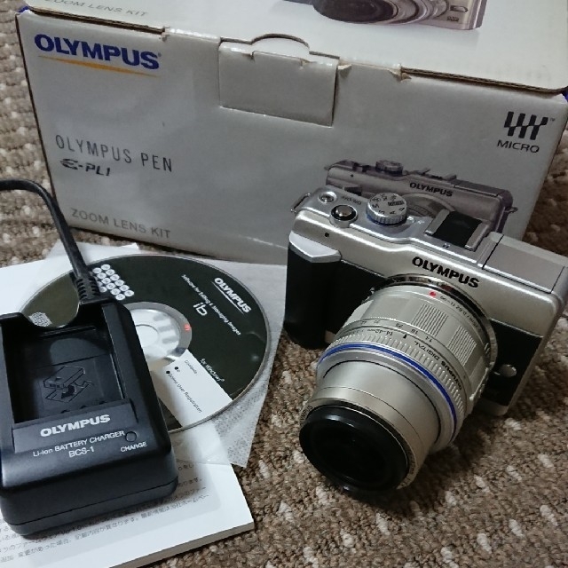 OLYMPUS(オリンパス)のOLYMPUS　pen e-pl1 スマホ/家電/カメラのカメラ(ミラーレス一眼)の商品写真