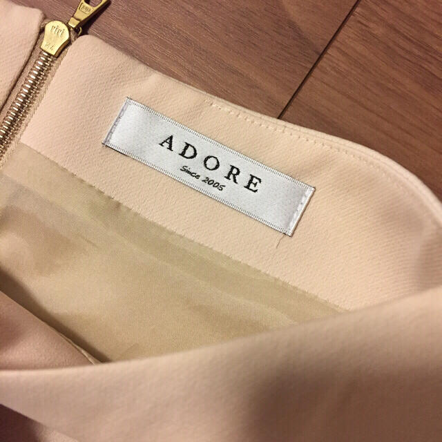 ADORE(アドーア)のADORE アドーア Aライン ワンピース 膝丈 レディースのワンピース(ひざ丈ワンピース)の商品写真