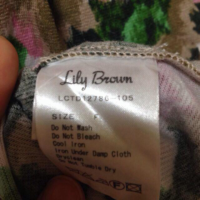 Lily Brown(リリーブラウン)の完売♡シフォン切り替えフラワートップス レディースのトップス(カットソー(長袖/七分))の商品写真