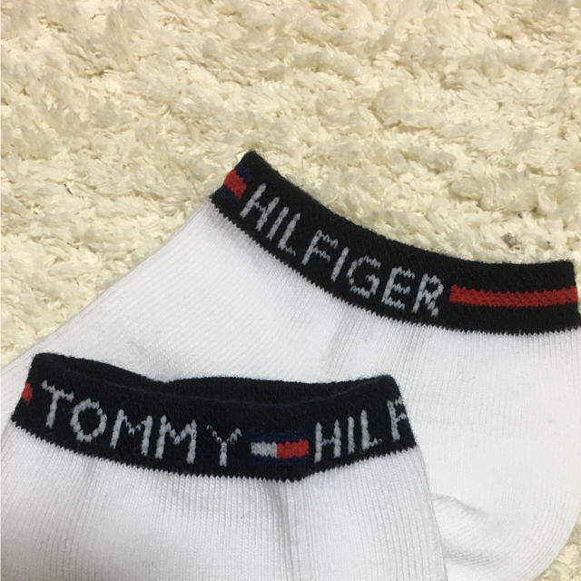 TOMMY HILFIGER(トミーヒルフィガー)のトミーヒルフィガー 短ソックス 3足セット 白紺 レディースのレッグウェア(ソックス)の商品写真