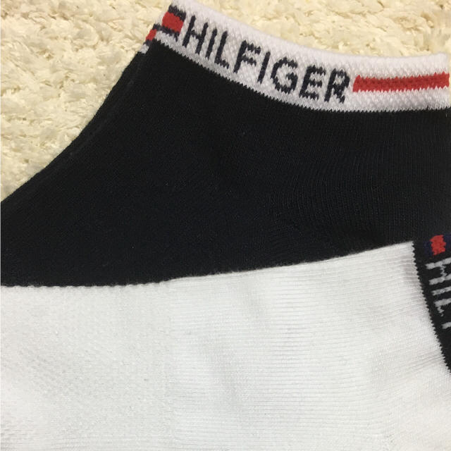 TOMMY HILFIGER(トミーヒルフィガー)のトミーヒルフィガー 短ソックス 3足セット 白紺 レディースのレッグウェア(ソックス)の商品写真