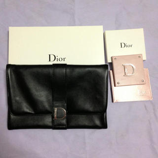 ディオール(Dior)の新品♡Dior  ポーチ ＆ ミラー♡♡(ポーチ)