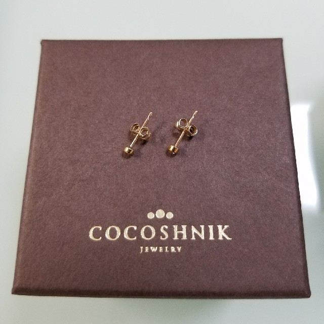 COCOSHNIK(ココシュニック)のココシュニック☆K10ダイヤピアス レディースのアクセサリー(ピアス)の商品写真