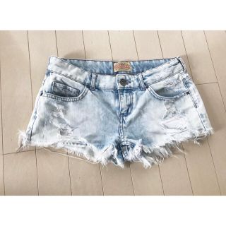 ベルシュカ(Bershka)のBershka フリンジデニムショートパンツ(ショートパンツ)