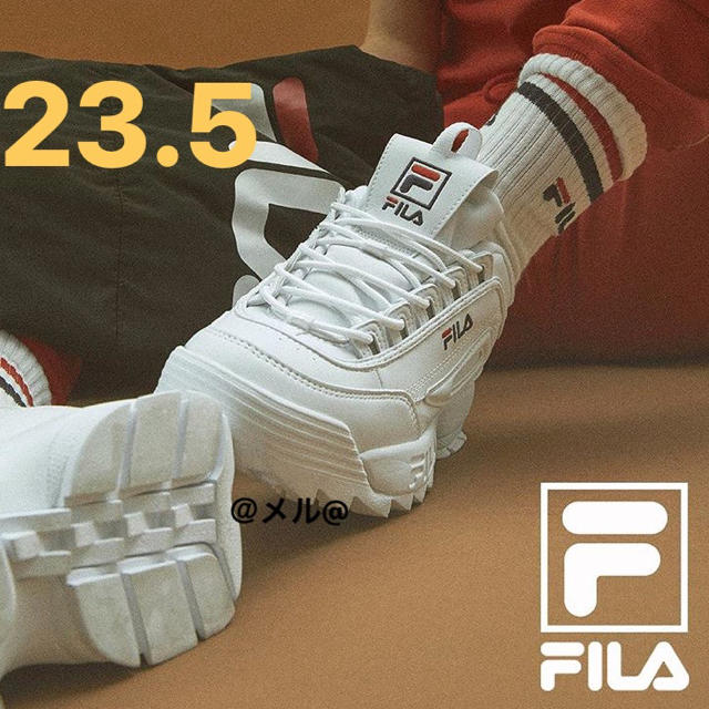 FILA(フィラ)の23.5cm FILA DISRUPTOR2 白フィラ 厚底スニーカー 新品 レディースの靴/シューズ(スニーカー)の商品写真