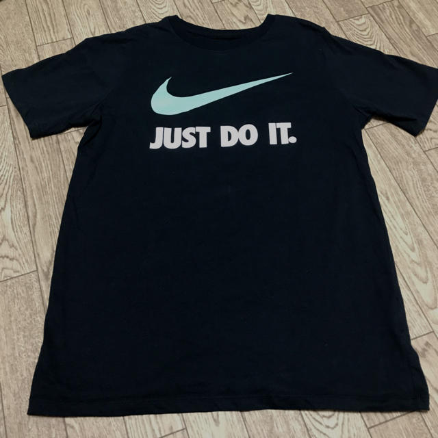 NIKE(ナイキ)の美品 ナイキ ジャストドゥイット ティシャツ スポーツ レディース  レディースのトップス(Tシャツ(半袖/袖なし))の商品写真