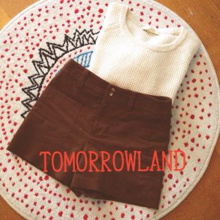 トゥモローランド(TOMORROWLAND)のtomorrowland パンツ(ショートパンツ)