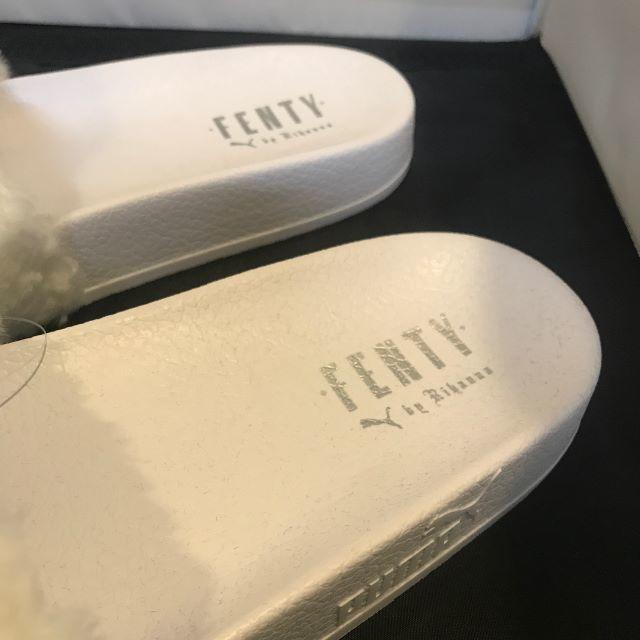 PUMA(プーマ)のpuma fenty white 26 us8 レディースの靴/シューズ(サンダル)の商品写真