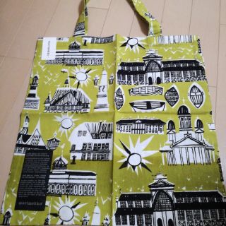 マリメッコ(marimekko)のヘルシンキ　マリメッコ　バッグ(トートバッグ)