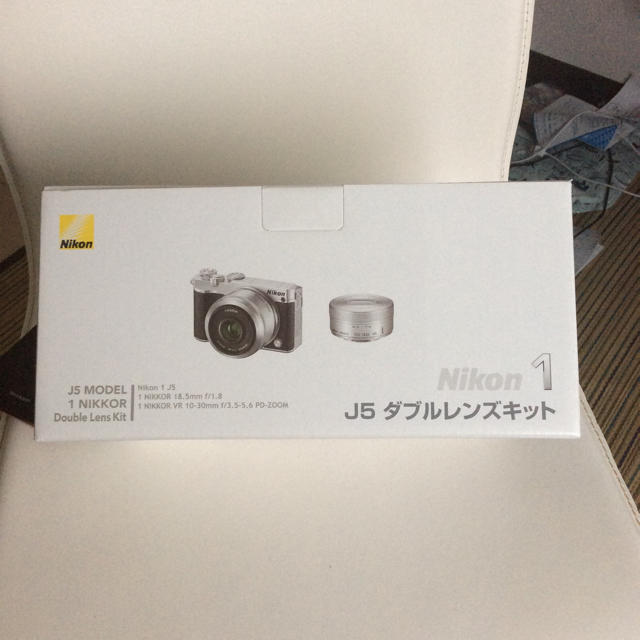 Nikon(ニコン)のNikon 1 J5 ミラーレス一眼カメラ スマホ/家電/カメラのカメラ(ミラーレス一眼)の商品写真