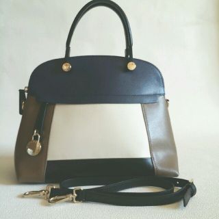 フルラ(Furla)のFURLA　 パイパー 　マルチカラー　ネイビー(ハンドバッグ)